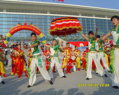 【威風(fēng)鑼鼓--紅四方慶典演藝公司】